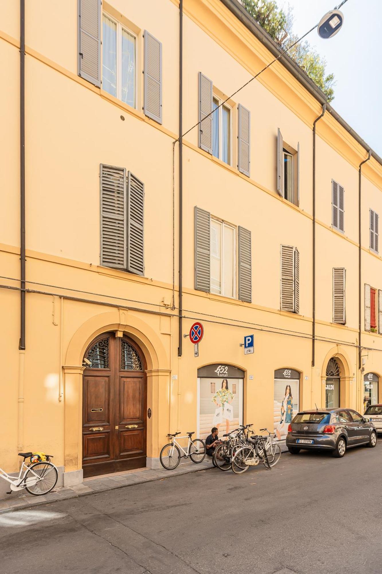 شقة Molinari House Modena Centro Lux المظهر الخارجي الصورة